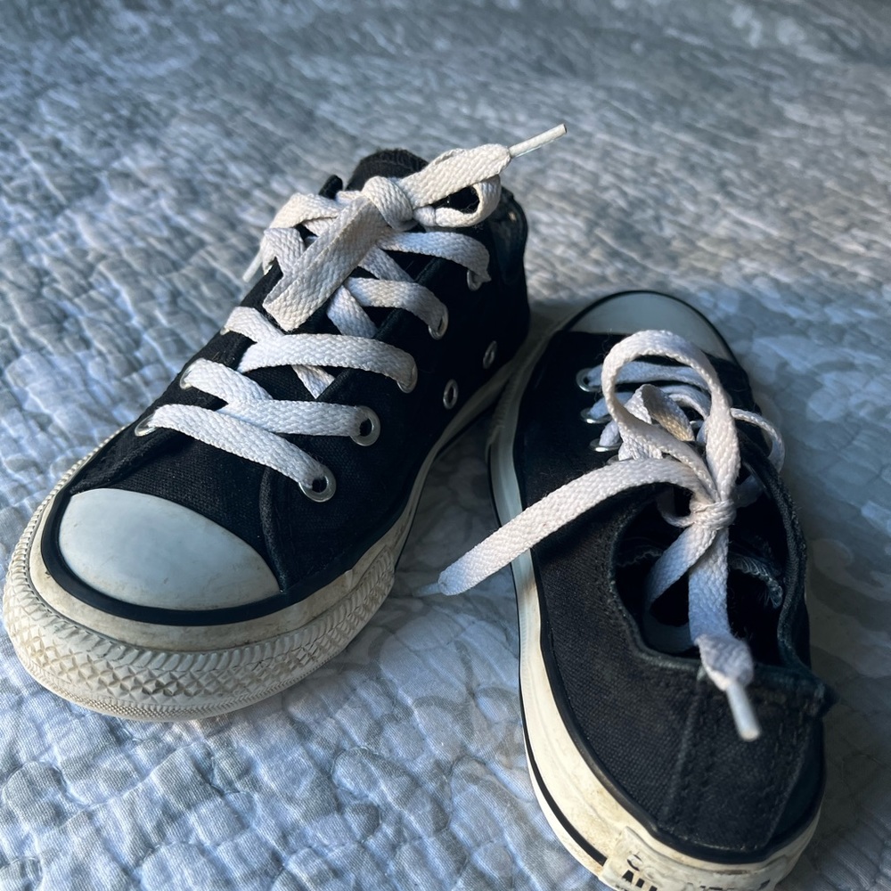 Black double tongue converse all stars. Size 13
